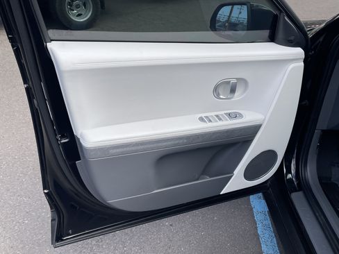 Certified 2023 Hyundai Ioniq 5 SEL AWD/4WD image 16