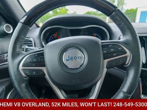 Used 2019 Jeep Grand Cherokee Overland AWD/4WD image 17