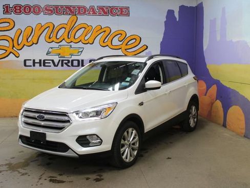 Used 2019 Ford Escape SEL w/ Sun & Style Package AWD/4WD image 2