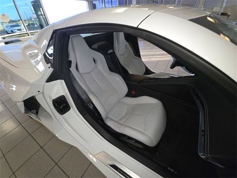 Used 2023 Chevrolet Corvette Stingray Convertible w/ Z51 Performance Package image 22