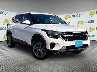 Used 2024 Kia Seltos LX