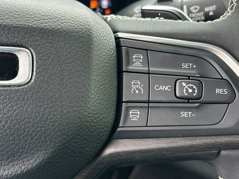 Used 2023 Jeep Grand Cherokee L Limited w/ Trailer Tow Group (B) image 38