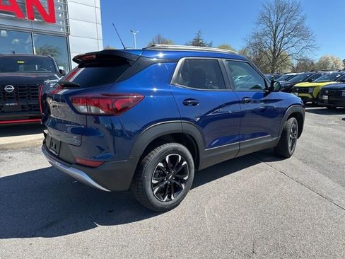 Used 2023 Chevrolet TrailBlazer LT w/ Convenience Package AWD/4WD image 7