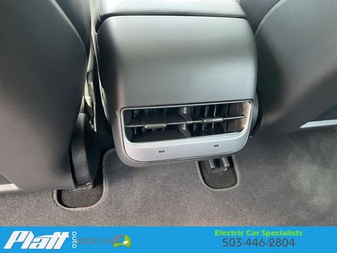 Used 2023 Tesla Model 3 Standard Range image 45