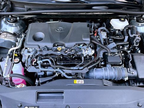 Used 2025 Toyota Camry SE w/ Multimedia Upgrade Package FWD image 32