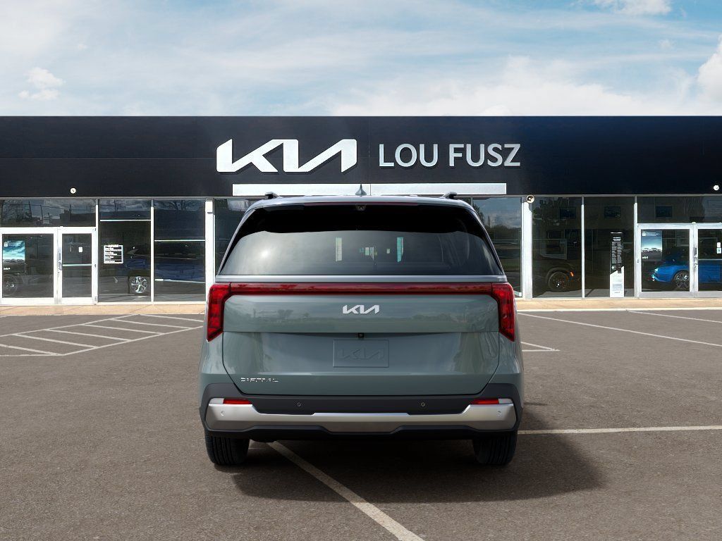 New 2027 Kia Carnival SX FWD image 5