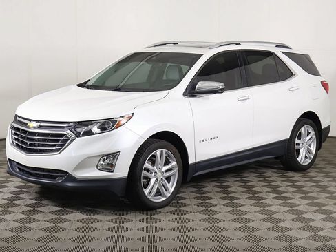 Used 2020 Chevrolet Equinox Premier FWD image 13