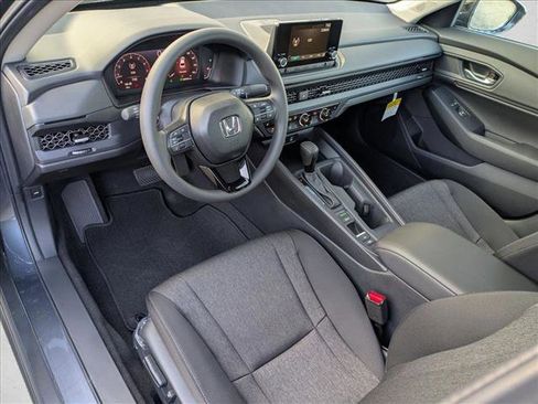 New 2025 Honda Accord SE image 3