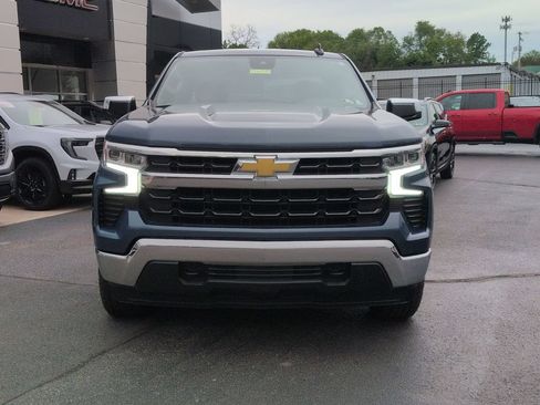 Certified 2024 Chevrolet Silverado 1500 LT AWD/4WD image 2