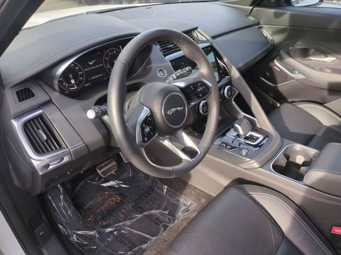 Used 2024 Jaguar E-PACE R-Dynamic SE AWD/4WD image 16