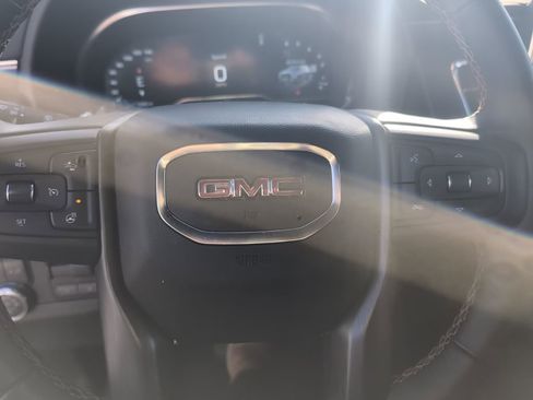 Used 2024 GMC Yukon XL AT4 w/ Technology Package image 12