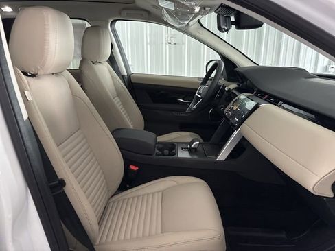 New 2025 Land Rover Discovery Sport S image 32
