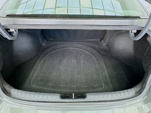Used 2024 Hyundai Elantra SEL FWD image 17