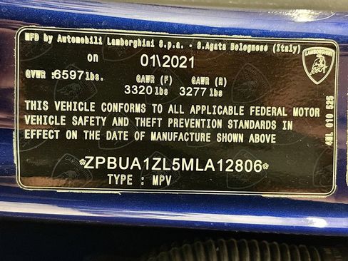 Used 2021 Lamborghini Urus image 31