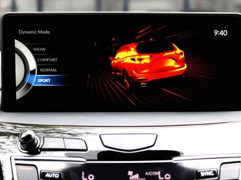 Used 2025 Acura RDX SH-AWD image 30