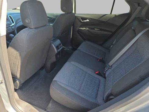 Used 2024 Chevrolet Equinox LT image 15