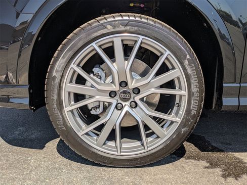 New 2025 Audi Q3 2.0T Premium Plus image 13