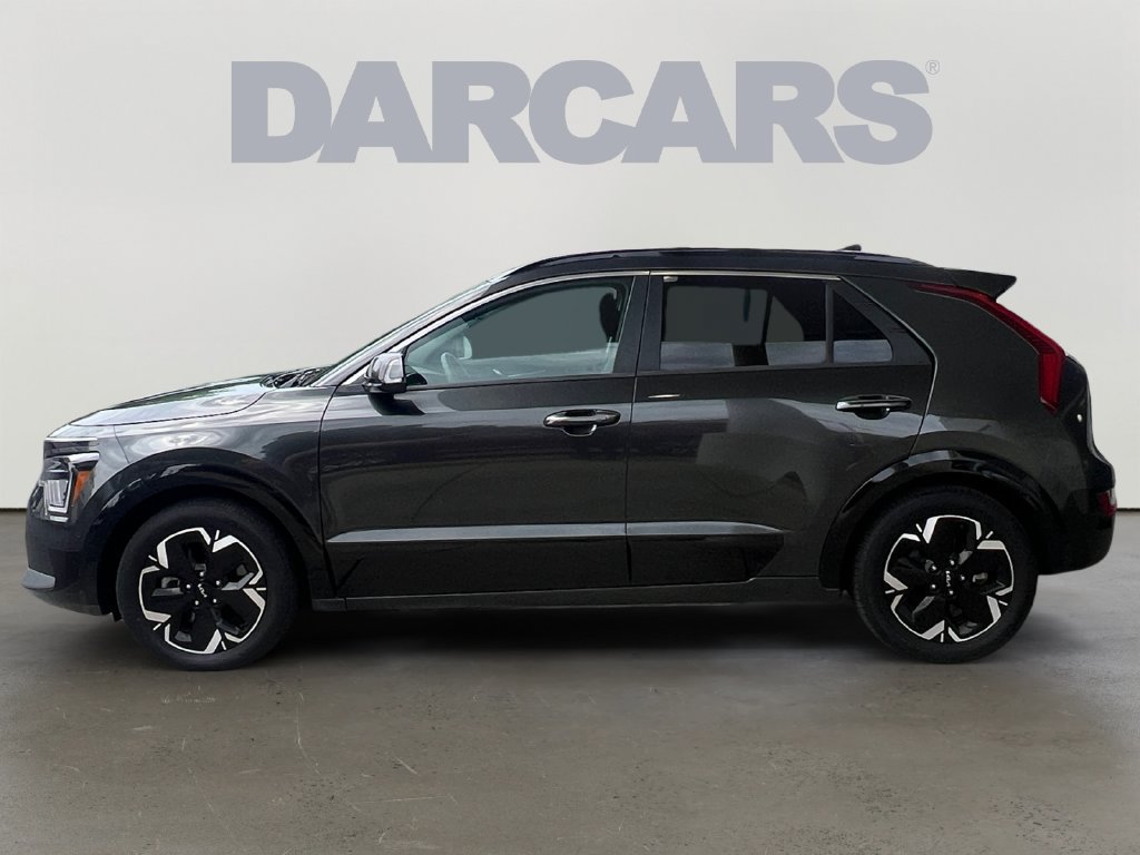 Used 2023 Kia Niro Wave w/ Wave Preserve Package FWD image 4