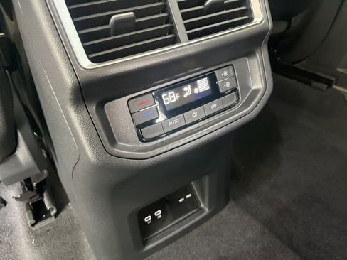 New 2026 Volkswagen Atlas Peak Edition image 26