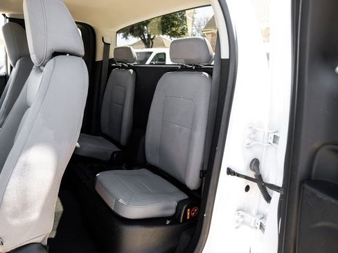 Used 2022 Chevrolet Colorado W/T w/ WT Convenience Package image 35