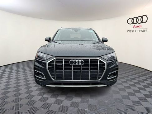 Used 2023 Audi Q5 2.0T Premium w/ Convenience Package image 2