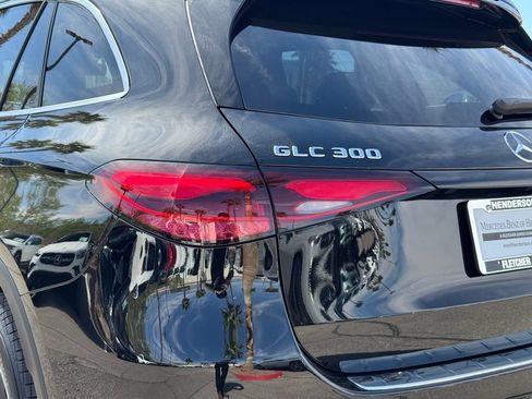 Certified 2026 Mercedes-Benz GLC 300 4MATIC image 21