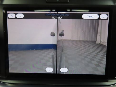 Used 2025 Ford F250 Platinum image 23