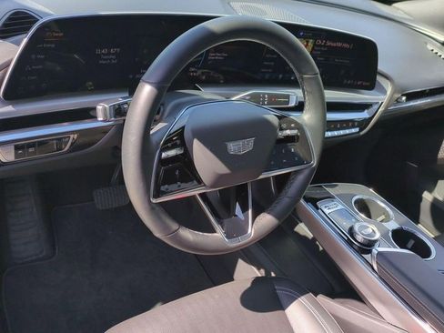 Certified 2024 Cadillac Lyriq Sport image 8