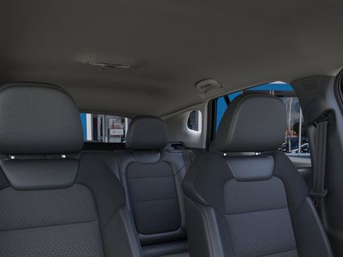 New 2026 Chevrolet Trax LT w/ Driver Confidence Package image 24