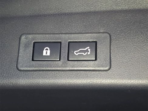 New 2026 Subaru Ascent Limited image 34