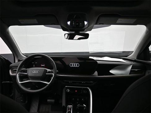 New 2025 Audi Q5 Premium image 10