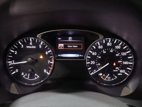 Used 2017 Nissan Altima 2.5 SL w/ 2.5 Technology Package image 41