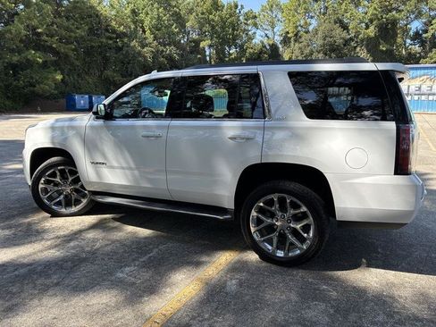 Used 2020 GMC Yukon SLT w/ Open Road Package RWD image 9