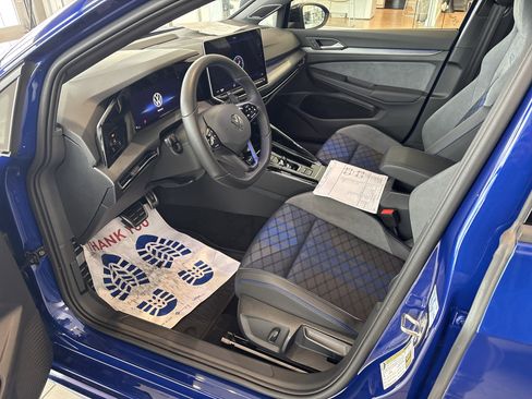 Certified 2025 Volkswagen Golf w/ Euro Style Package image 9