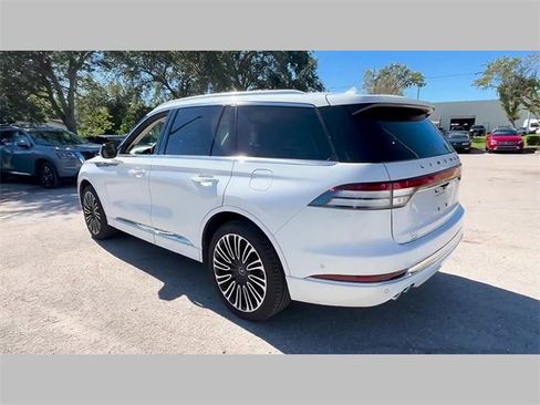 Used 2022 Lincoln Aviator Black Label w/ Dynamic Handling Package image 28
