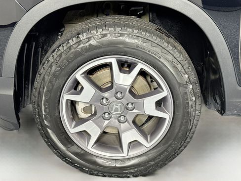 Certified 2023 Honda Passport TrailSport image 31