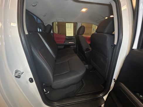 Certified 2023 Toyota Tacoma SR5 AWD/4WD image 17