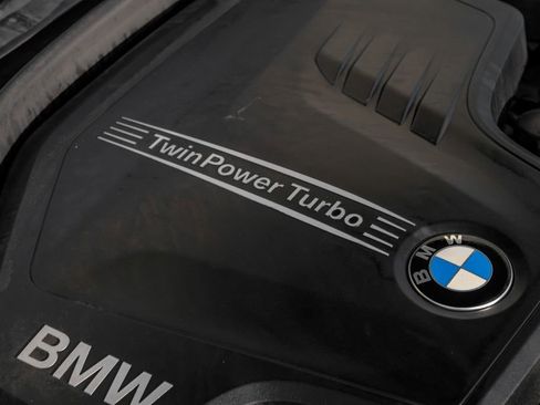 Used 2018 BMW 320i Sedan image 54