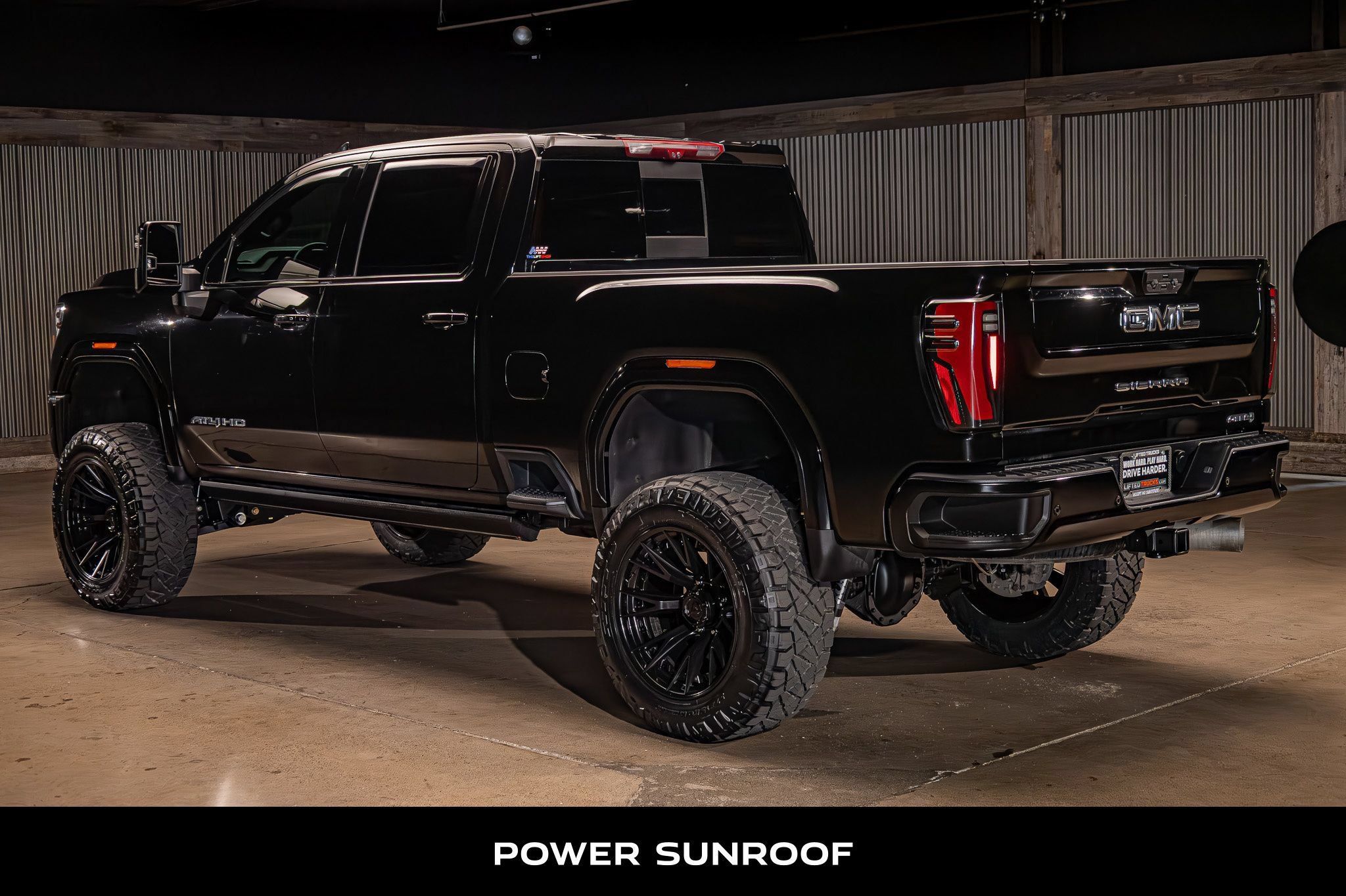 Used 2024 GMC Sierra 2500 AT4 w/ AT4 Premium Plus Package AWD/4WD image 7