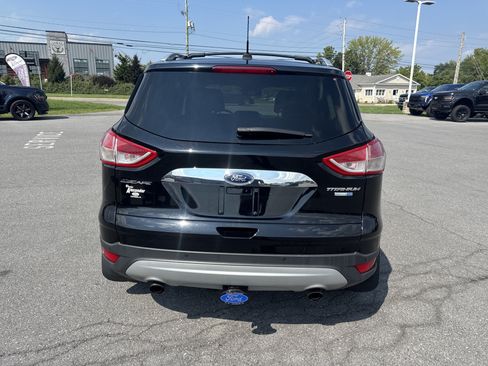 Used 2016 Ford Escape Titanium w/ Equipment Group 301A AWD/4WD image 4