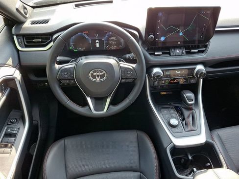 Used 2025 Toyota RAV4 XSE w/ Premium Package AWD/4WD image 12