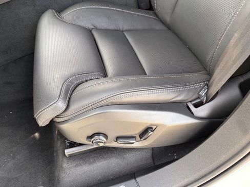 New 2026 Volvo XC90 B6 Ultra w/ Protection Package Premier image 22