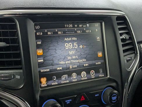 Used 2017 Jeep Grand Cherokee Trailhawk w/ Trailhawk Luxury Group AWD/4WD image 17