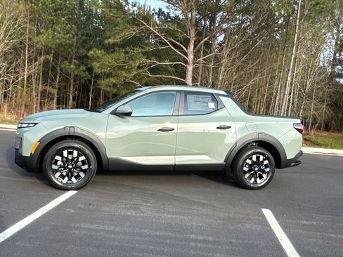 New 2026 Hyundai Santa Cruz SEL FWD image 2