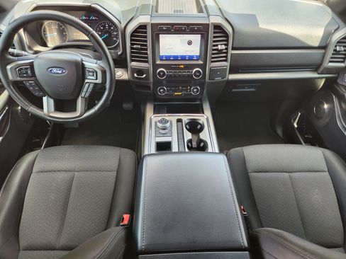 Used 2020 Ford Expedition XLT RWD image 8
