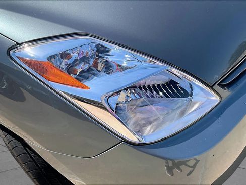 Used 2005 Toyota Prius FWD image 24