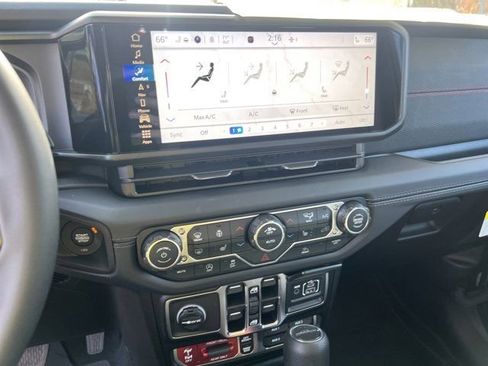 New 2026 Jeep Gladiator Rubicon image 21