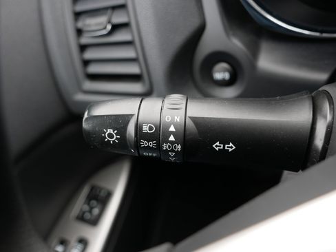 Used 2018 Mitsubishi Outlander Sport ES FWD image 31