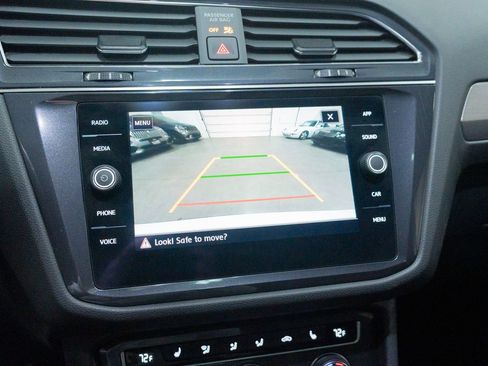 Used 2020 Volkswagen Tiguan SE R-Line w/ 3rd Row Seat Package image 47