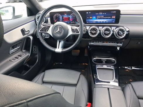 Used 2025 Mercedes-Benz CLA 250 image 14